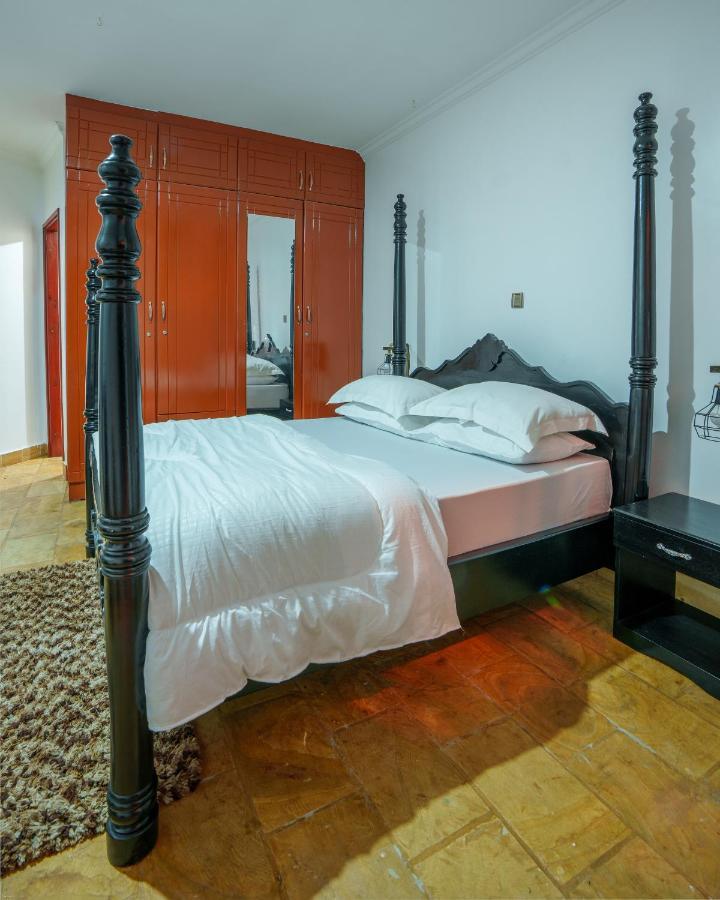 Sprunger Avenue - Tulia Homes Moshi Kültér fotó