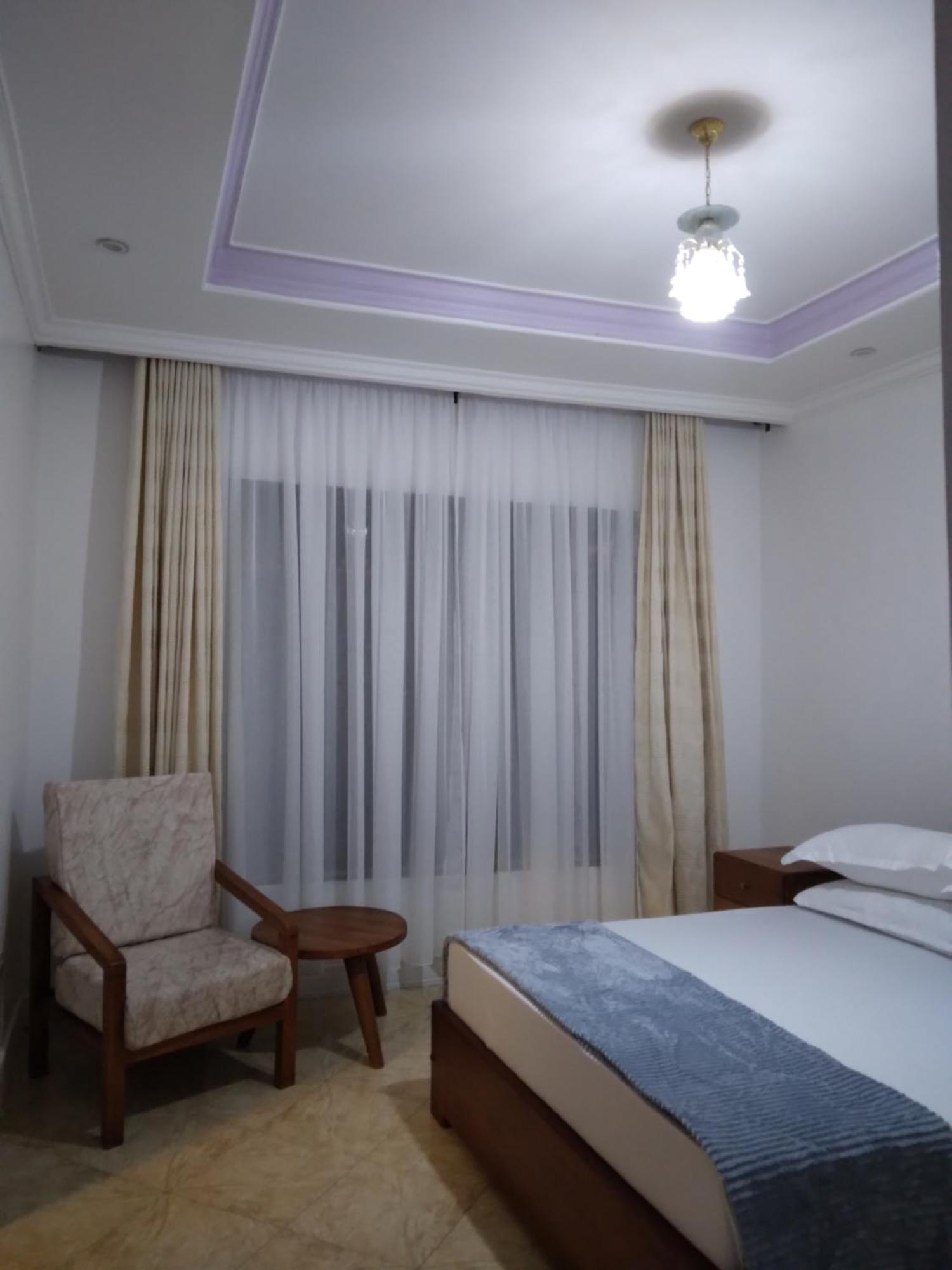 Sprunger Avenue - Tulia Homes Moshi Kültér fotó