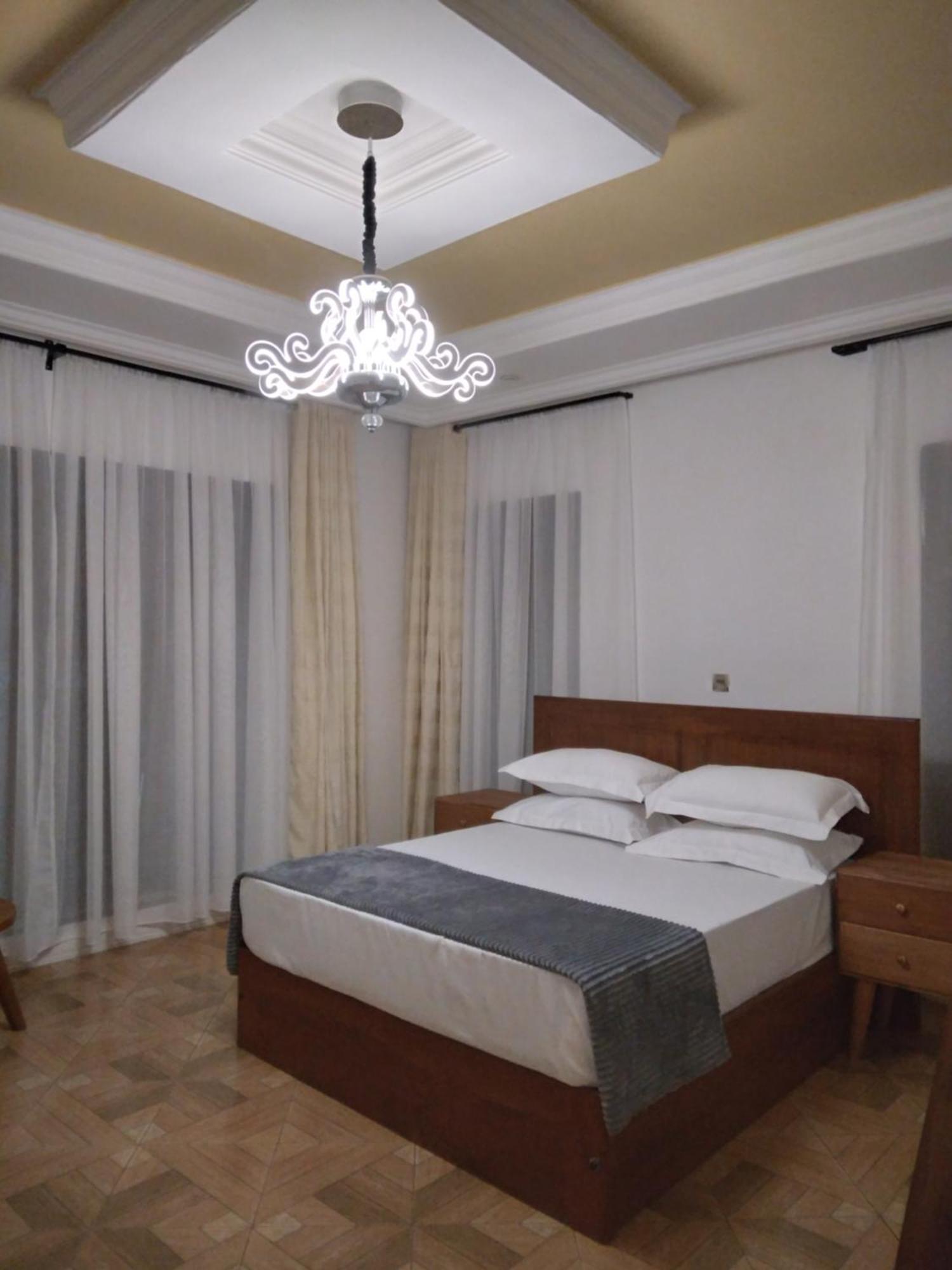 Sprunger Avenue - Tulia Homes Moshi Kültér fotó